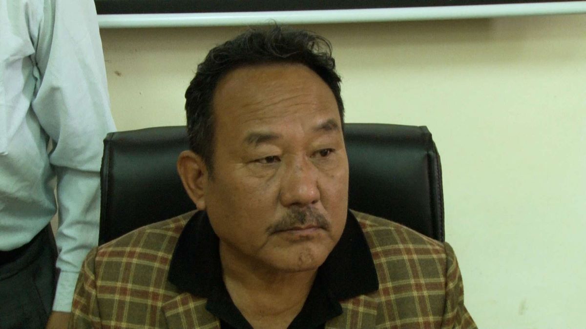 अग्रजको सम्मानबिना राष्ट्रको सम्मान हुँदैन : कुलपति राई